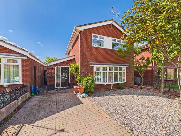 3 Bedroom Detached House For Sale In Rushbrook Road, Bridgetown, Stratford-Upon-Avon, CV37