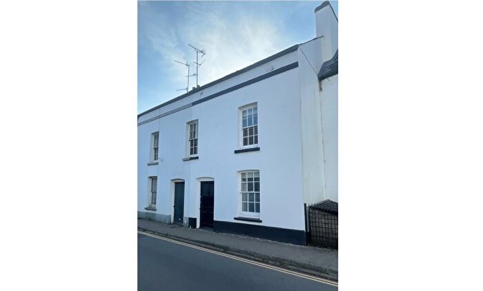 3 Bedroom Town House For Sale In St John Street, Monmouth, NP25