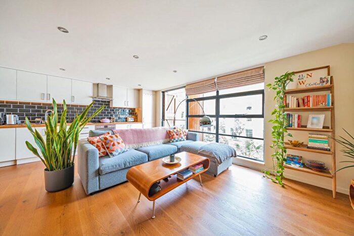 2 Bedroom Flat For Sale In Grange Road, Bermondsey, London, SE1