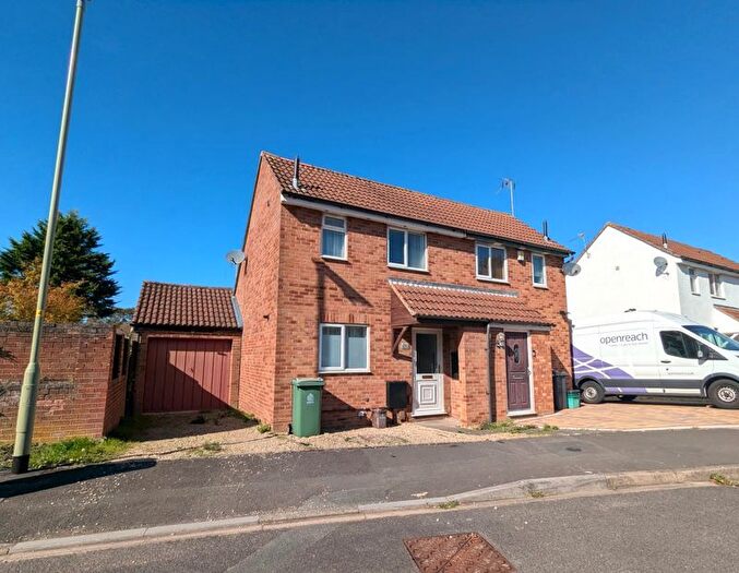 1 Bedroom Semi-Detached House To Rent In Brookthorpe Close, Gloucester, GL4