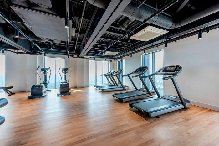 3 Bedroom Flat To Rent In Ten Degrees, Croydon, CR0