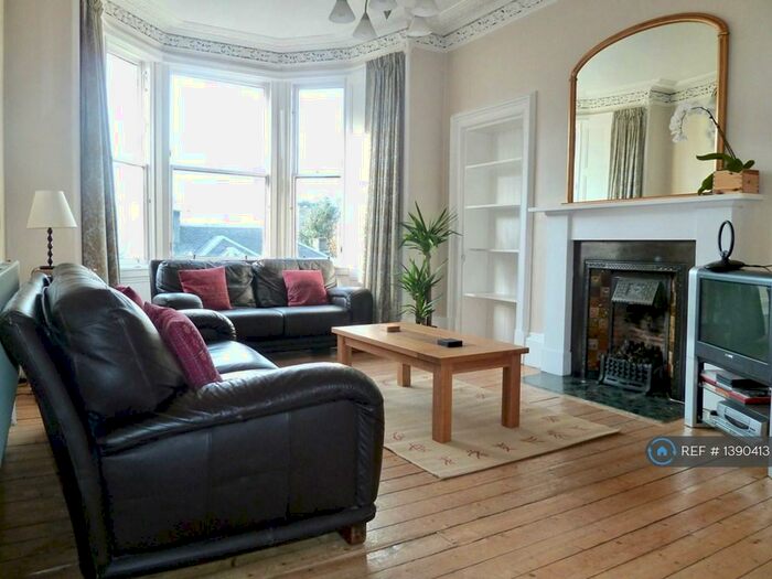 2 Bedroom Flat To Rent In Viewforth, Edinburgh, EH10