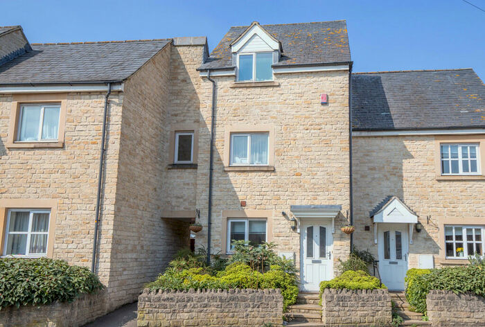 3 Bedroom Terraced House To Rent In Athelstan Court, Malmesbury, SN16