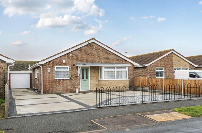 3 Bedroom Detached Bungalow For Sale In Drift Road, Selsey, PO20