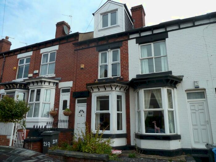 4 Bedroom Terraced House To Rent In South View Road, Sheffield, S7