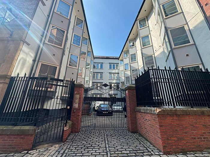 1 Bedroom Flat To Rent In Low Friar Street, Newcastle Upon Tyne, NE1