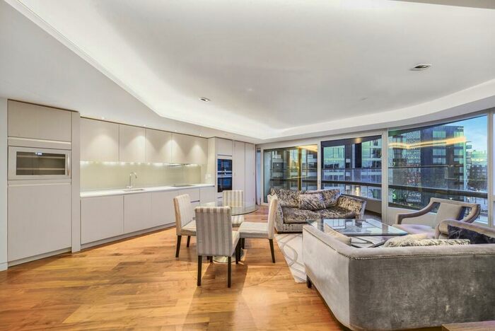 2 Bedroom Apartment To Rent In City Road London, EC1V