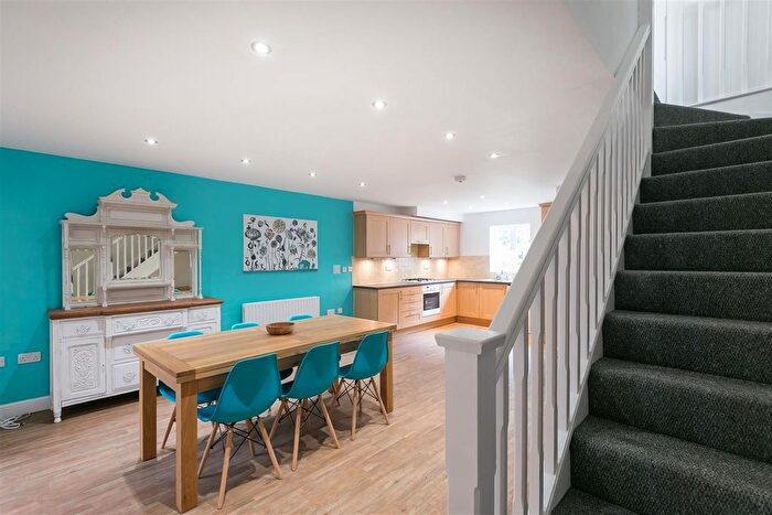 4 Bedroom Terraced House To Rent In Kelly Avenue, London, SE15