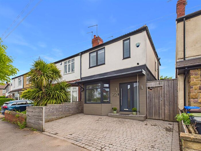 3 Bedroom Semi-Detached House For Sale In Meadow View Road, Sheffield, S8