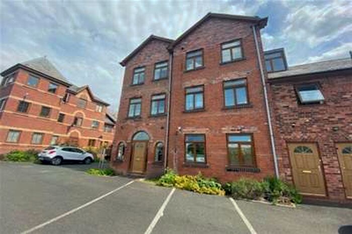 1 Bedroom Flat To Rent In Prospect Court, Mill Street, B97
