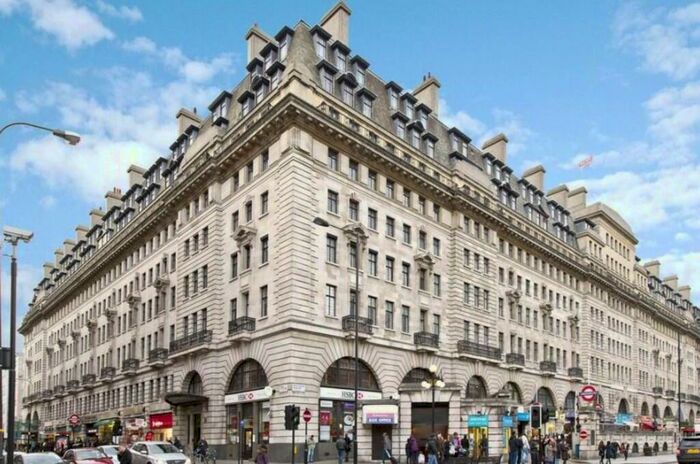 2 Bedroom Apartment To Rent In Baker Street, NW1