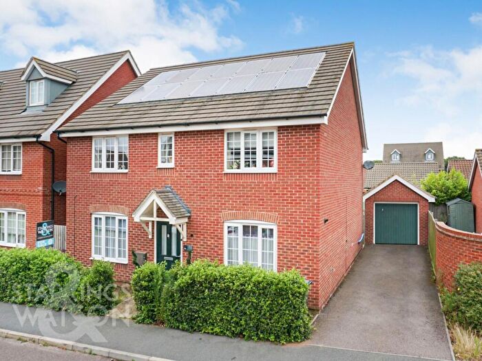 5 Bedroom Detached House To Rent In Colossus Way, Costessey, Norwich, NR5
