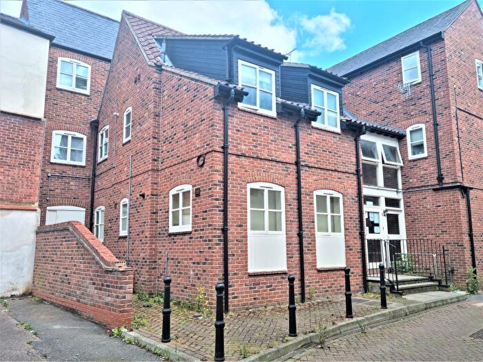2 Bedroom Maisonette To Rent In New Inn Yard, Wisbech, PE13