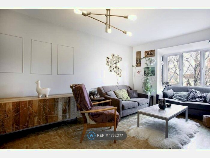 2 Bedroom Flat To Rent In Sterling Gardens, London, SE14