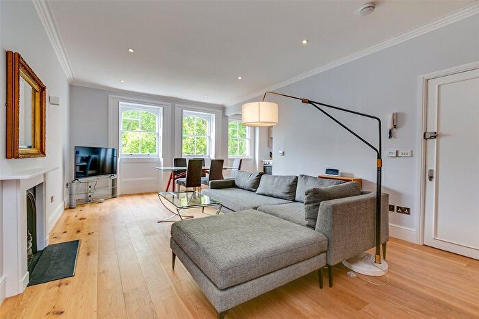 1 Bedroom Flat To Rent In Ennismore Gardens, Knightsbridge, SW7