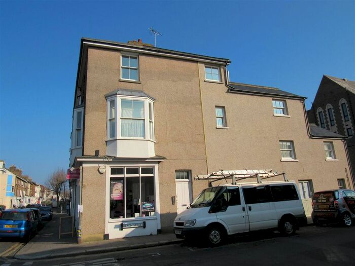 1 Bedroom Flat To Rent In Beach Street, Herne Bay, CT6