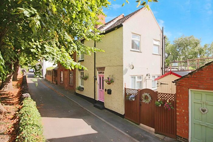 3 Bedroom Semi-Detached House For Sale In Church Lane, Thurmaston, LE4