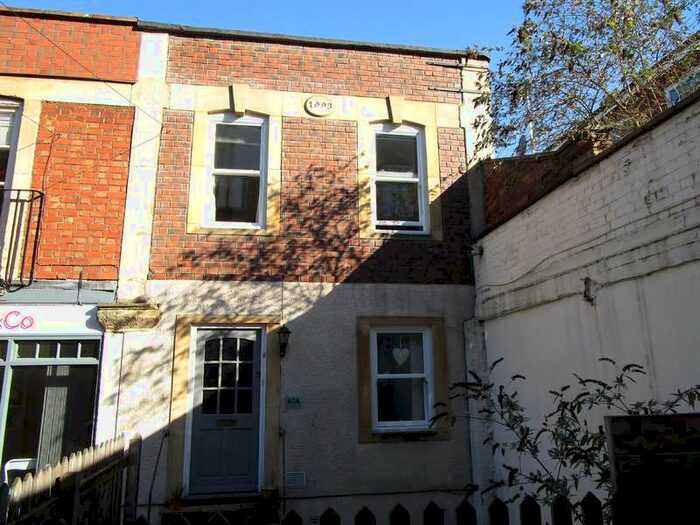 4 Bedroom House To Rent In Cotham Hill, Cotham, , BS6