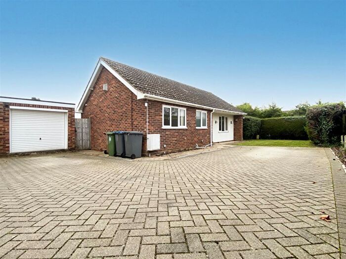 2 Bedroom Property To Rent In Birchwood Drive, Rushmere St. Andrew, Ipswich, IP5