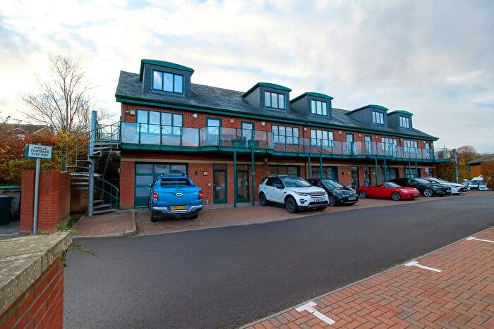 1 Bedroom Flat To Rent In Delta Park, Wilsom Road, Alton, Hampshire, GU34