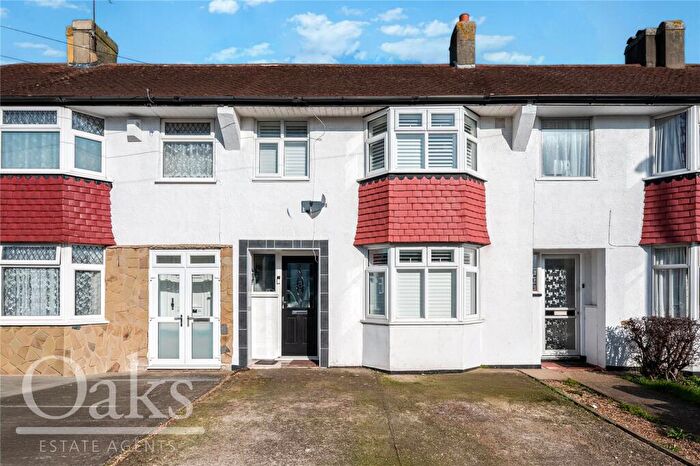 3 Bedroom Terraced House For Sale In Chaffinch Avenue, Shirley, CR0