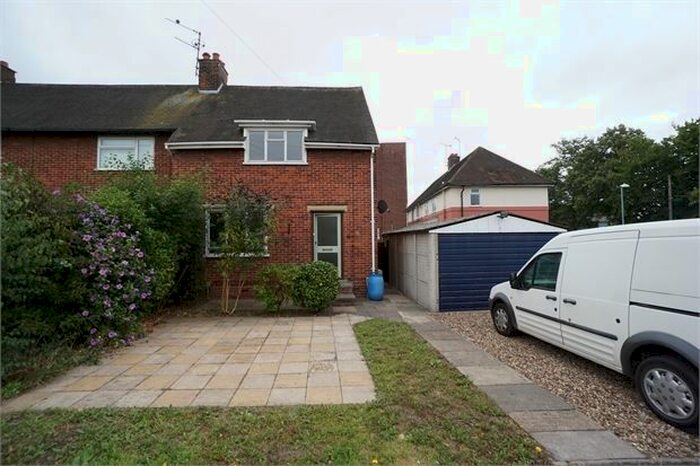 2 Bedroom End Of Terrace House To Rent In Catchpool Road, Colchester, Essex., CO1
