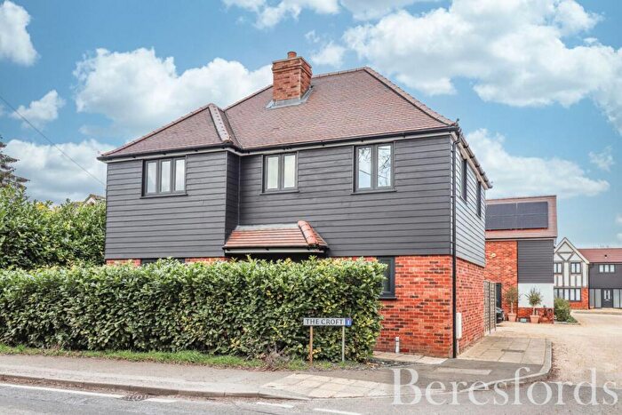 3 Bedroom Detached House For Sale In The Croft, Chelmsford Road, White Roding, CM6