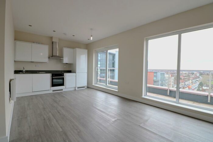 2 Bedroom Apartment To Rent In Perth Road, Ilford, IG2