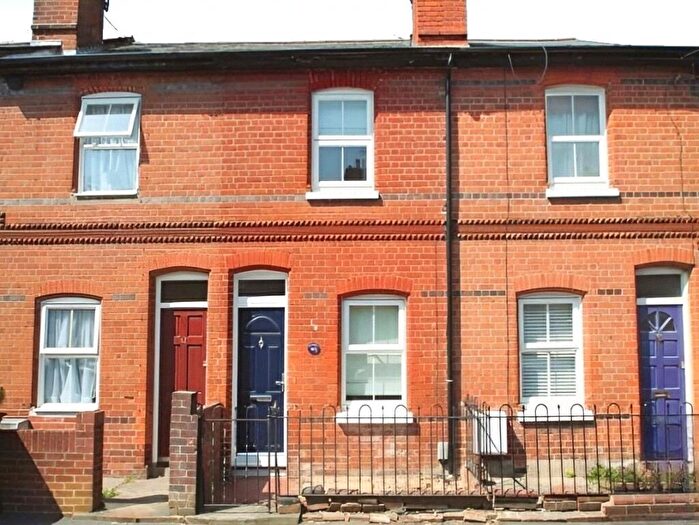 2 Bedroom House To Rent In Waldeck Street, Reading, Berkshire, RG1