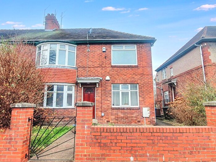 2 Bedroom Flat To Rent In Granville Road, Gosforth, Newcastle Upon Tyne, NE3