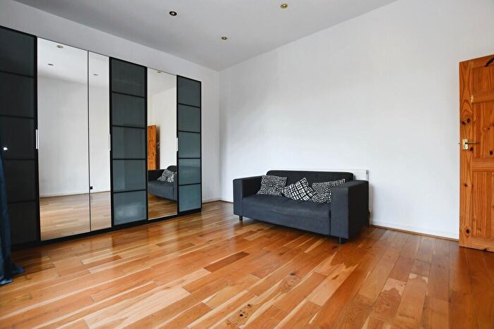 1 Bedroom Flat To Rent In St. James's Road, Croydon, CR0