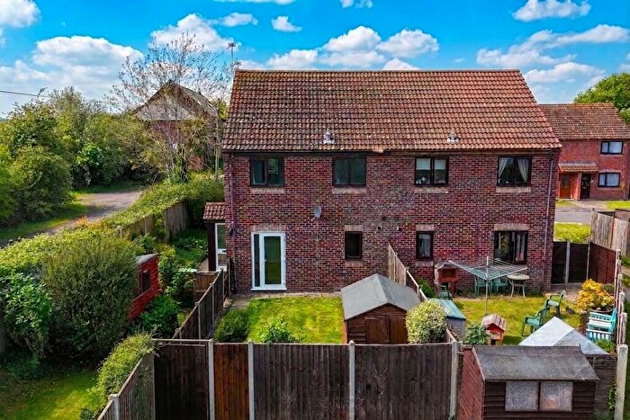 1 Bedroom Terraced House For Sale In Post Office Close, Lingwood, Norwich, NR13