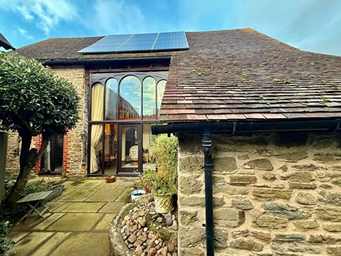 3 Bedroom Barn Conversion For Sale In Perton, Stoke Edith, Hereford, HR1