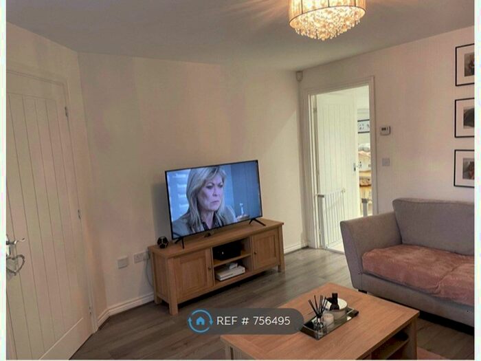 3 Bedroom End Of Terrace House To Rent In Prefect Close, Barnsley, S70