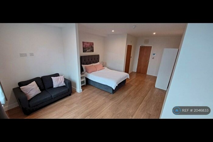 Studio To Rent In Trinity Point, Stoke-On-Trent, ST1