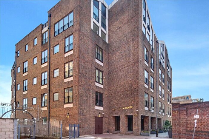 2 Bedroom Flat For Sale In Keepier Wharf, Narrow Street, Limehouse, London, E14