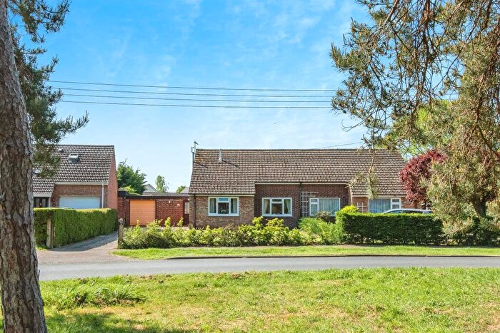 3 Bedroom Semi-Detached House For Sale In Furze Close, Thurston, Bury St. Edmunds, IP31