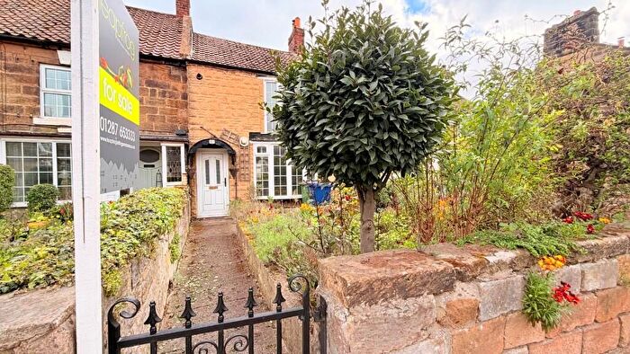 2 Bedroom Cottage For Sale In High Street, Skelton-In-Cleveland, Saltburn-By-The-Sea, TS12