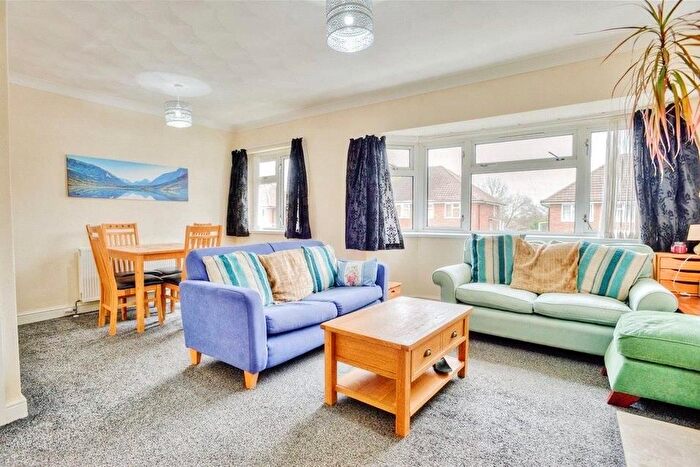 2 Bedroom Maisonette To Rent In Mitchell Road, Bedworth, CV12