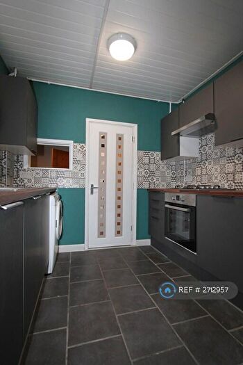 4 Bedroom Terraced House To Rent In Thackeray Road, Southampton, SO17