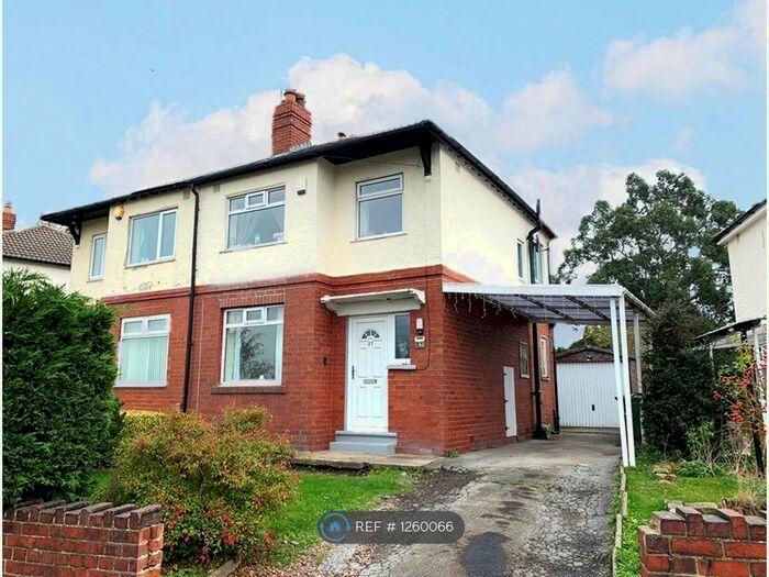 3 Bedroom Semi-Detached House To Rent In Poplar Rise, Leeds LS13
