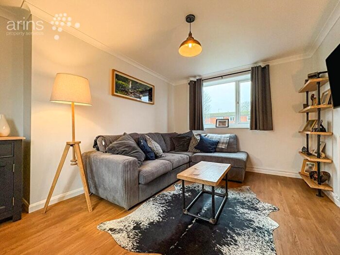 2 Bedroom Terraced House For Sale In Hill Road, Arborfield, RG2