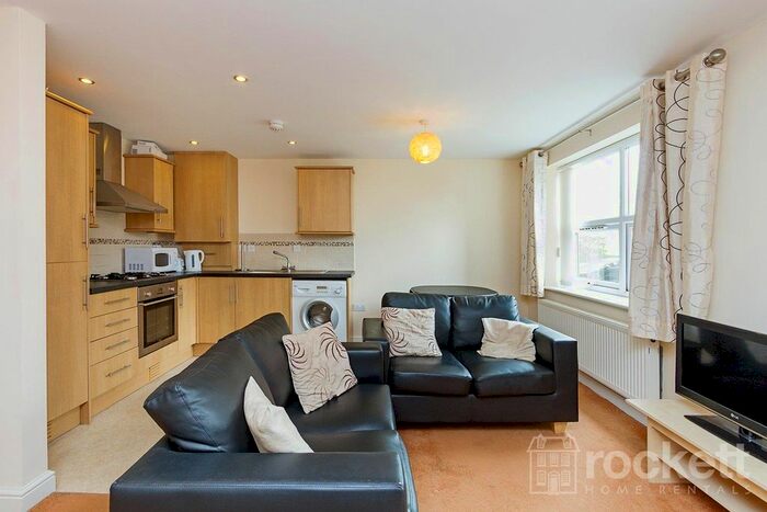 2 Bedroom Flat To Rent In Faulds Court, James Street, Wolstanton, Newcastle Under Lyme, Staffordshire, ST5