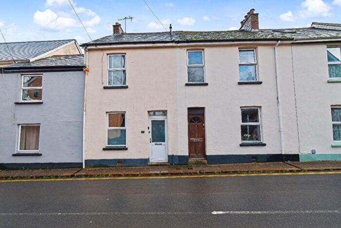 2 Bedroom Terraced House For Sale In North Street, Okehampton, EX20