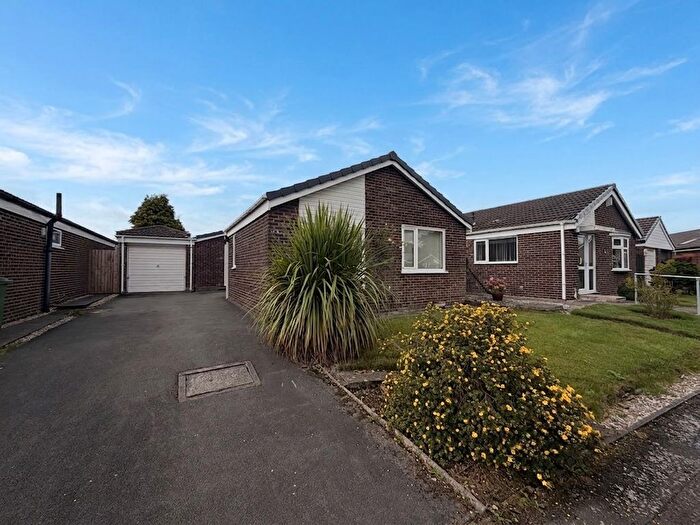 3 Bedroom Detached House For Sale In Lymbridge Drive, Blackrod, Bolton, Greater Manchester, BL6