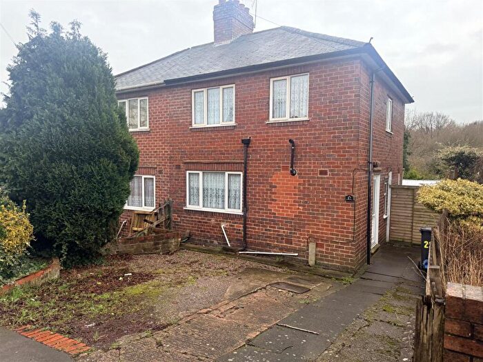 3 Bedroom Semi Detached House For Sale In Beecher Road East, Halesowen, B63