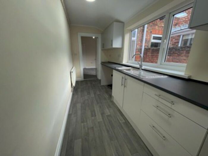 2 Bedroom Terraced House To Rent In Macaulay Street, Grimsby DN31