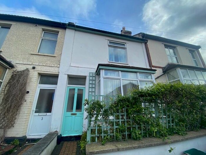 2 Bedroom Property To Rent In Warwick Avenue, Bristol, BS5