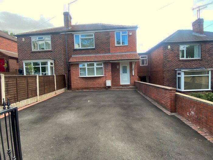 4 Bedroom House To Rent In East Bawtry Road, Rotherham, ., S60