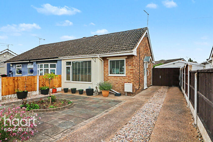 1 Bedroom Bungalow For Sale In Ivanhoe Way, Sprotbrough, Doncaster, DN5